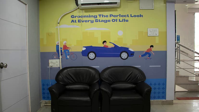 1ST AVENUE - image 4