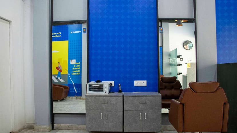 EMPLOYEES COLONY - image 4